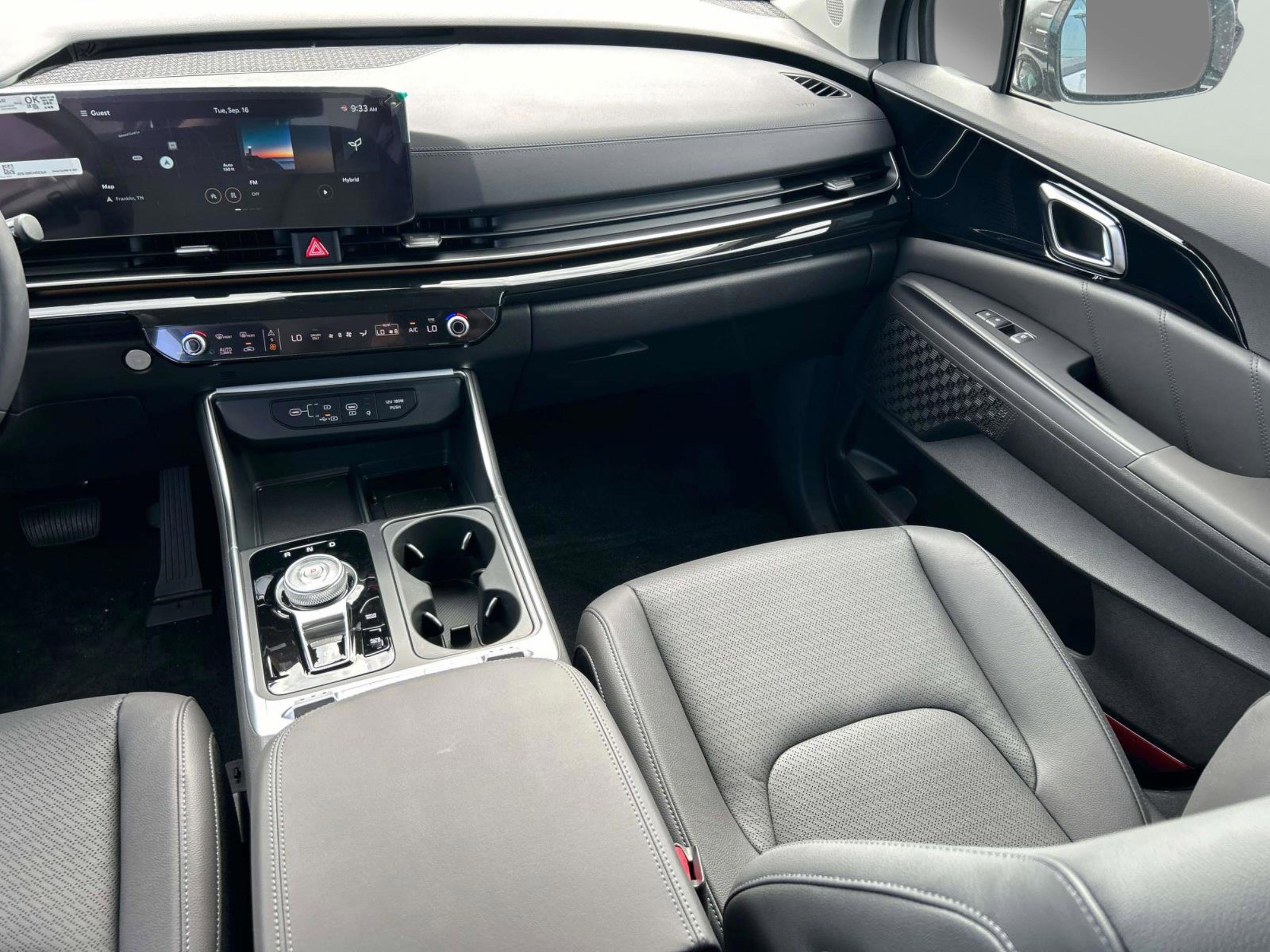 2026 Kia Carnival SX Prestige photo 9