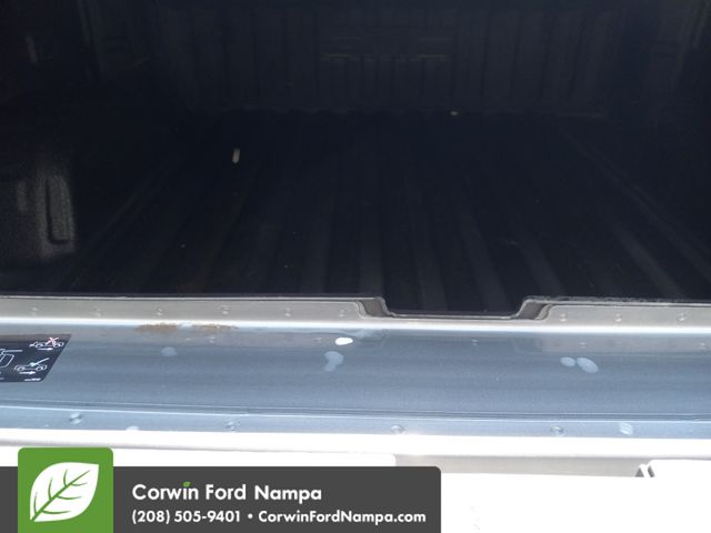 Used 2020 Gray GMC SLT image 32