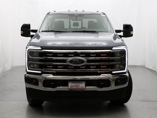 2026 Ford F-250 Lariat photo 5