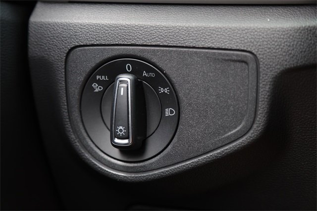 2023 Volkswagen Atlas V6 SEL Premium R-Line photo 22