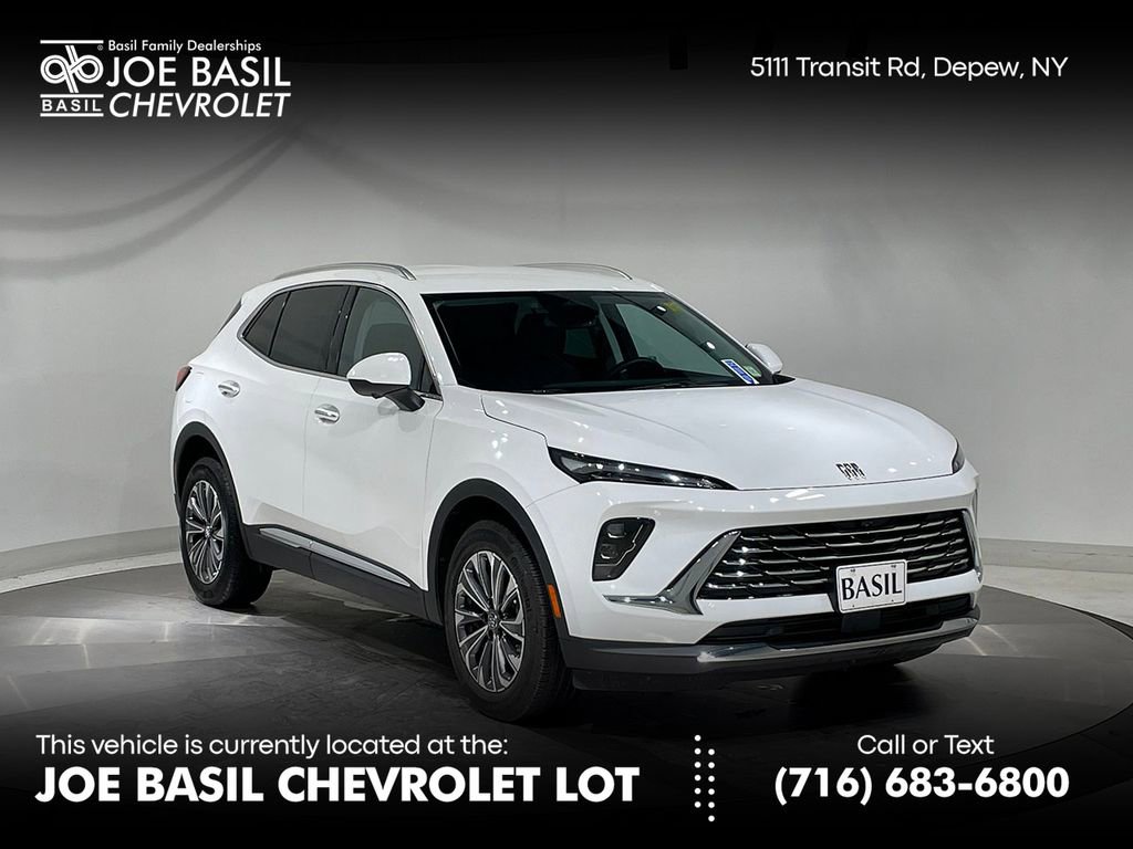 2025 Buick Envision Preferred's photo