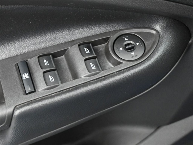 2019 Ford Escape S photo 11