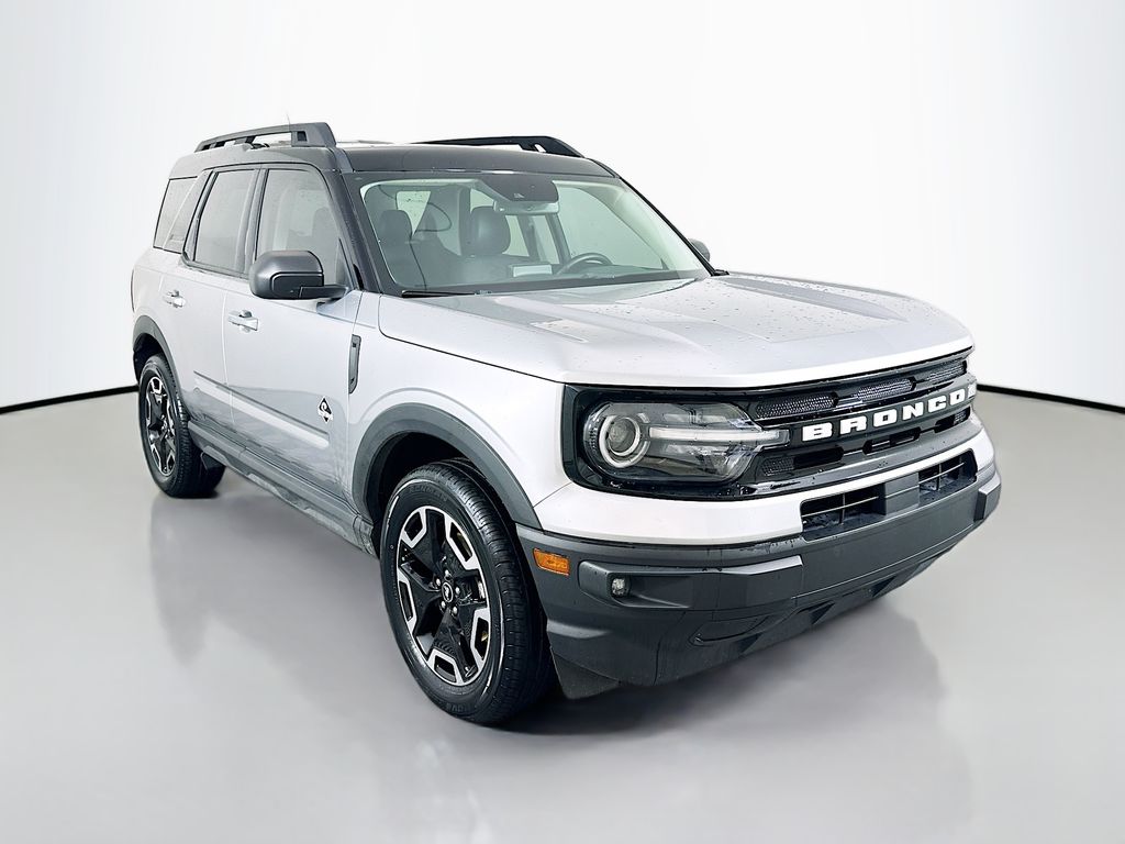 2022 Ford Bronco Sport Outer Banks photo 3