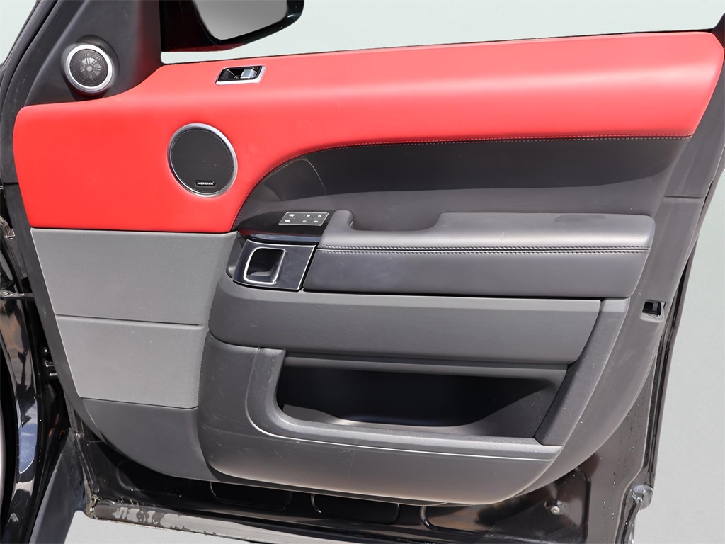 2021 Land Rover Range Rover Sport HST photo 12