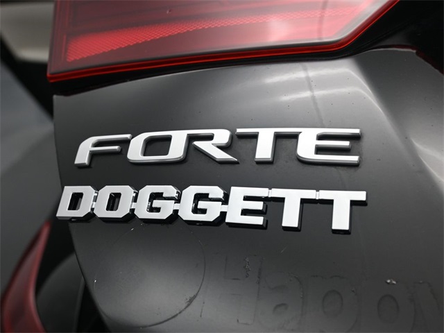 2023 Kia Forte LXS photo 15