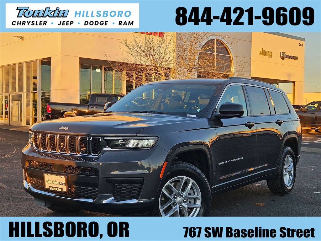 2025 Jeep Grand Cherokee L Laredo's photo