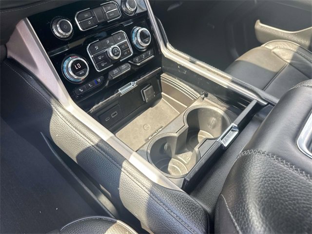 2022 Gmc Yukon Denali photo 25