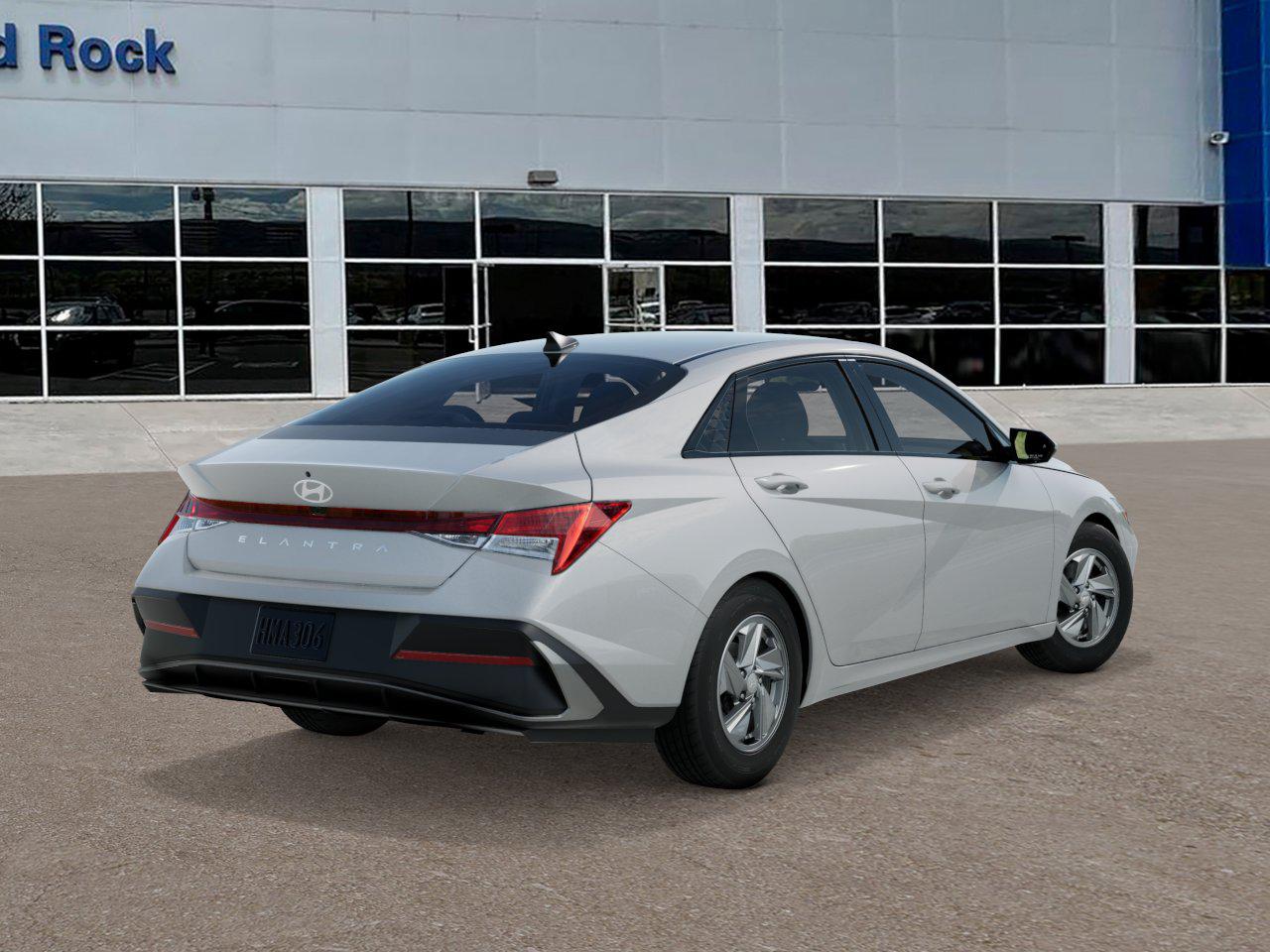 2026 Hyundai Elantra SE photo 2