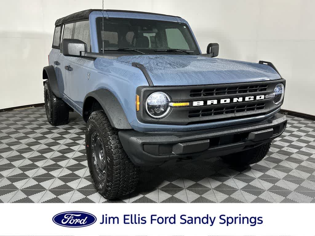 2025 Ford Bronco 4-Door Base's photo