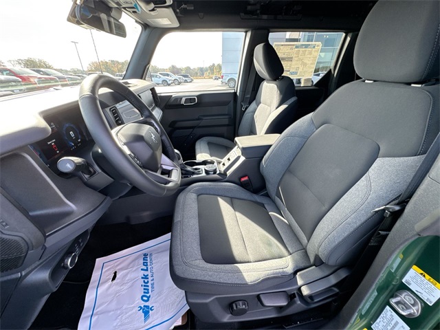 2025 Ford Bronco Big Bend photo 3