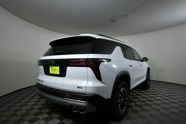 2026 Chevrolet Traverse Z71 photo 9