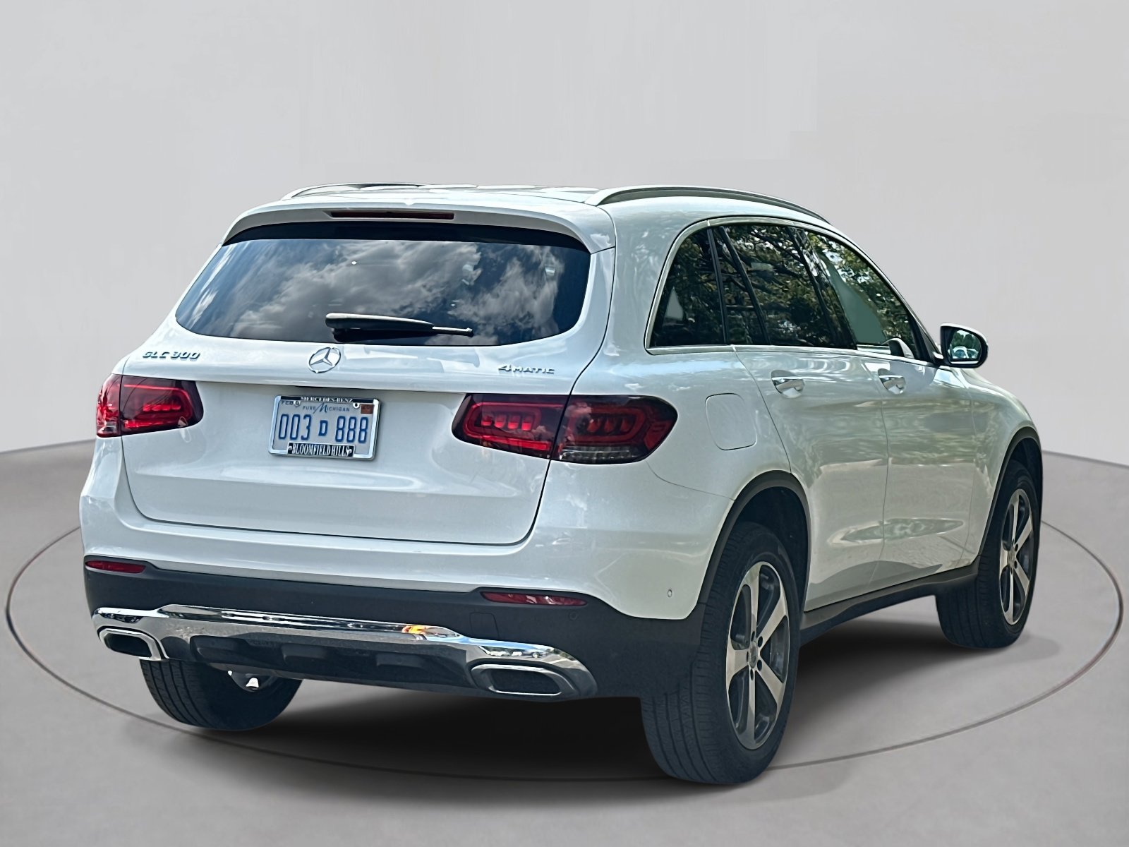 2022 Mercedes Benz GLC 300 4MATIC photo 4
