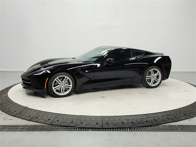 2017 Chevrolet Corvette Stingray 1LT photo 3