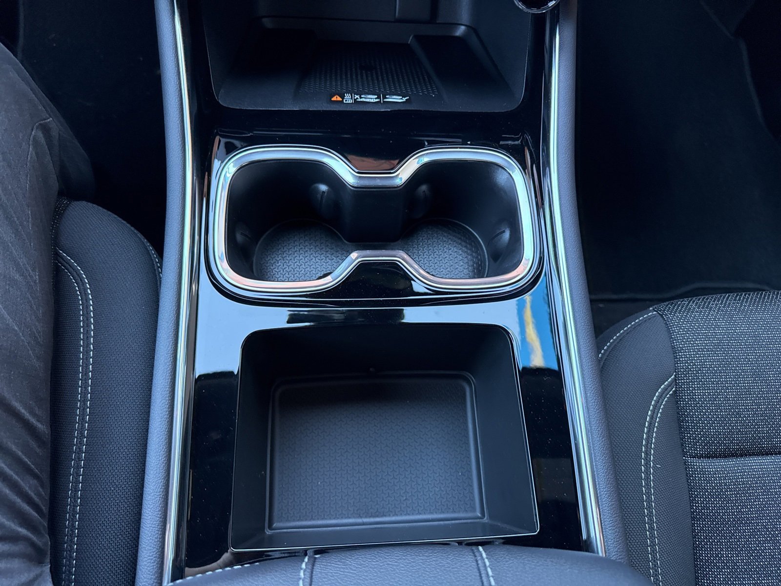 2025 Chevrolet Traverse photo 25
