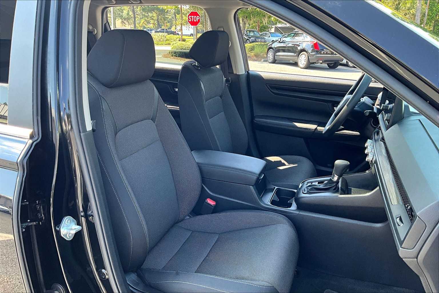 2023 Honda CR-V EX photo 8