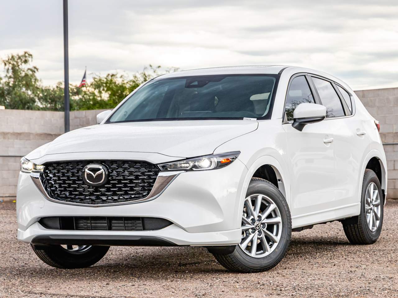 2025 Mazda CX-5's photo