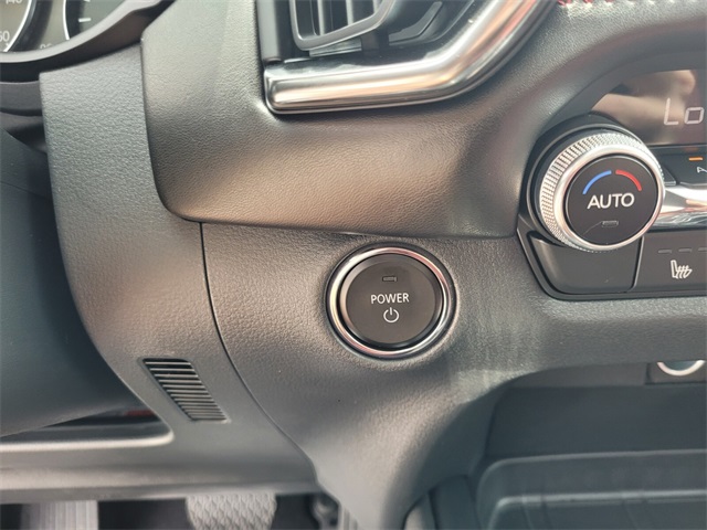 2025 Mazda CX-50 Premium Plus photo 26