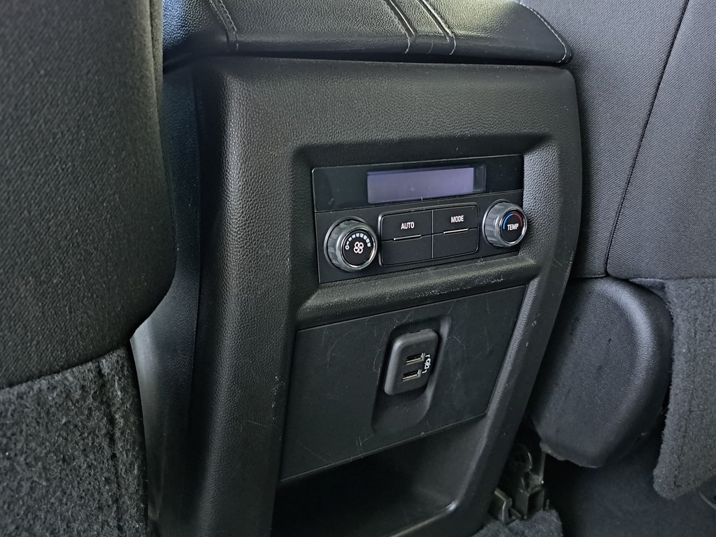 2023 Chevrolet Traverse Cloth photo 28