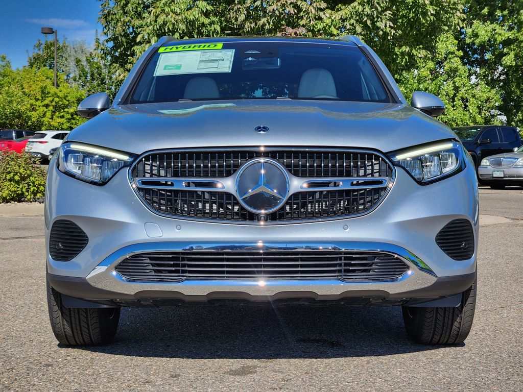 2026 Mercedes Benz GLC 350e 4MATIC photo 3