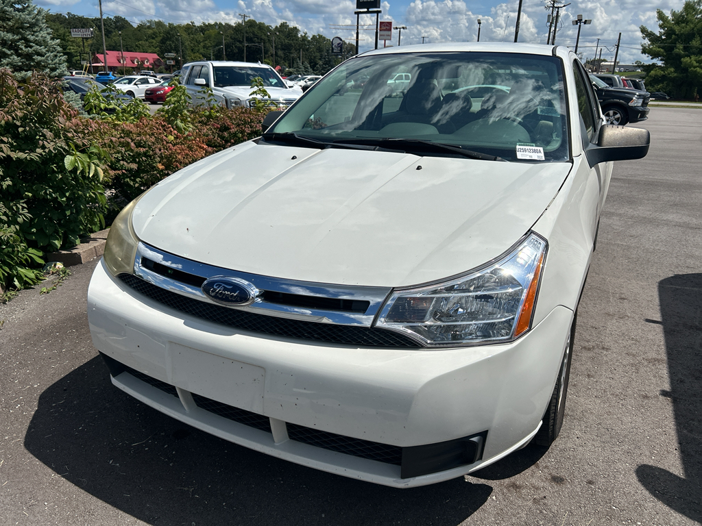 Used 2009 Ford Focus SE with VIN 1FAHP35N39W138328 for sale in Elizabethtown, KY