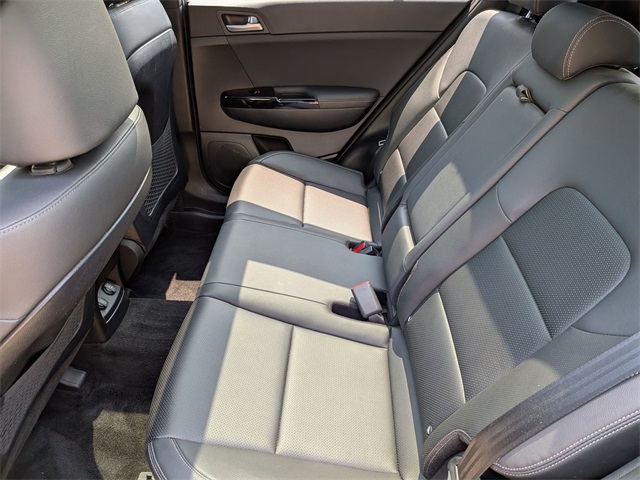 2022 Kia Sportage Nightfall Edition photo 18