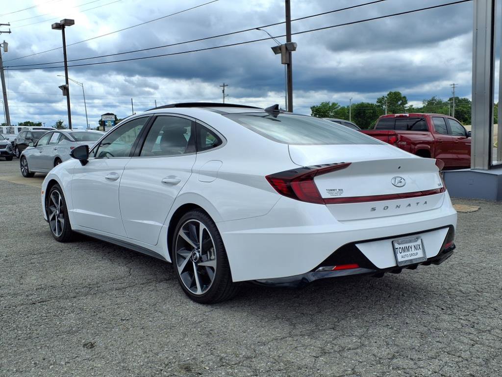 2023 Hyundai Sonata SEL Plus photo 2