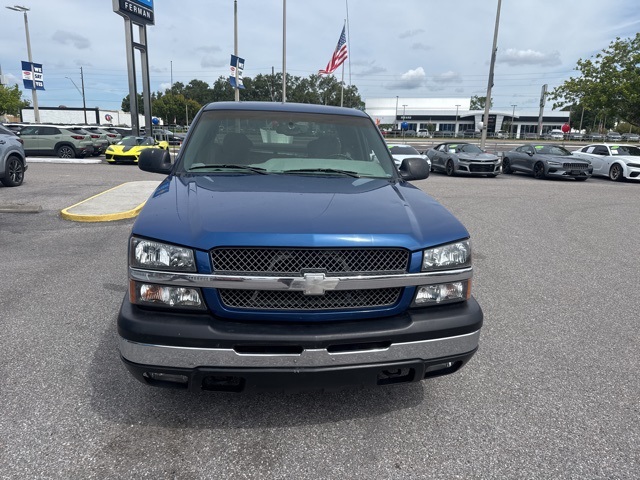 2003 Chevrolet Silverado 1500 LS photo 3