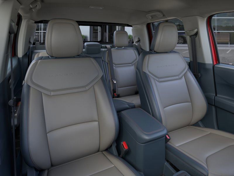 2025 Ford Maverick Lariat photo 3