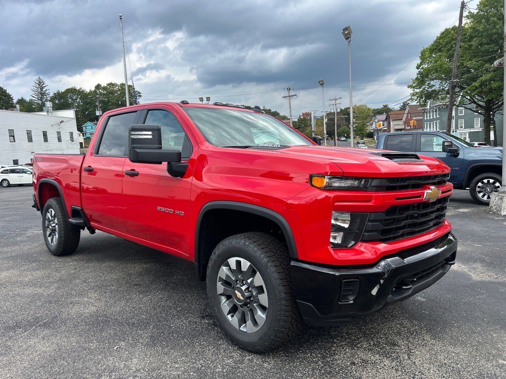 2026 Chevrolet Silverado 2500HD Custom's photo