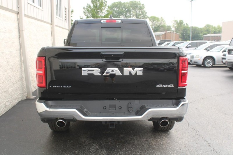 2025 Ram 1500 Limited photo 4