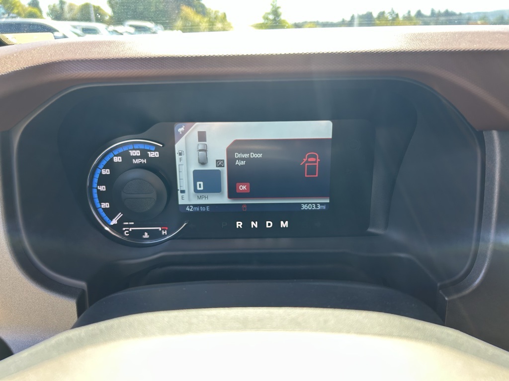 2024 Ford Bronco Outer Banks photo 15