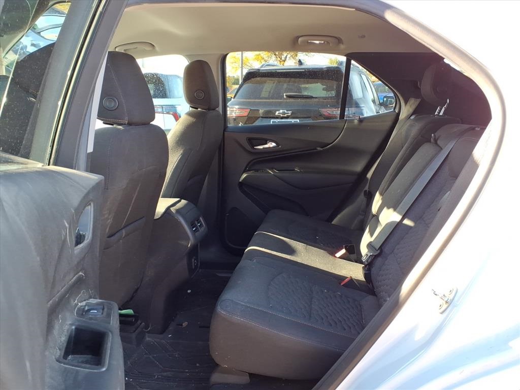 2019 Chevrolet Equinox LT photo 9