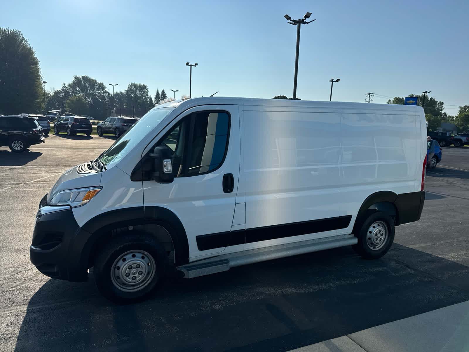 2023 Ram ProMaster 2500 photo 9