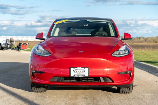 Used 2022 Tesla Model Y Long Range with VIN 7SAYGDEE0NF378549 for sale in Sturtevant, WI