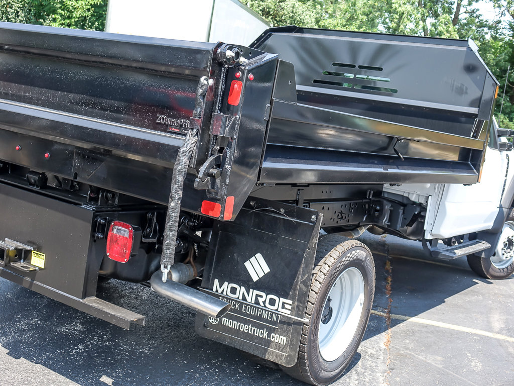 2025 FORD F-450 - Image 9