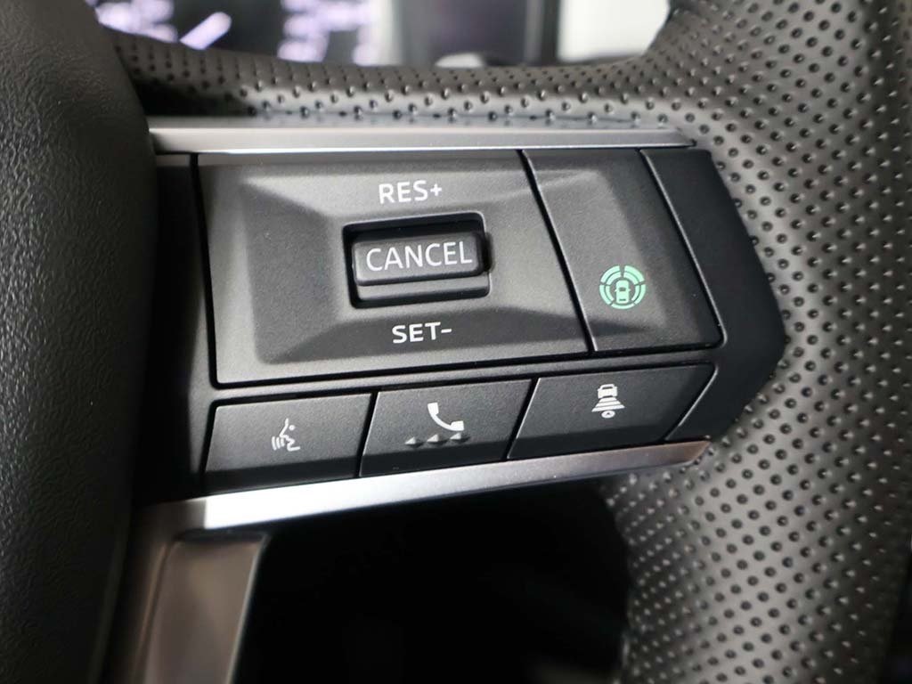 2025 Mitsubishi Outlander SE Ralliart photo 40