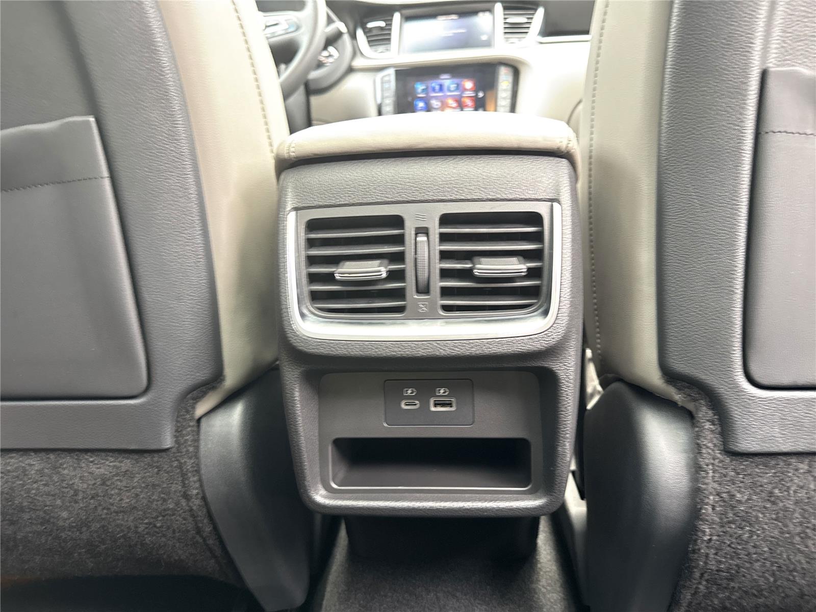 2024 Infiniti QX50 Luxe photo 21