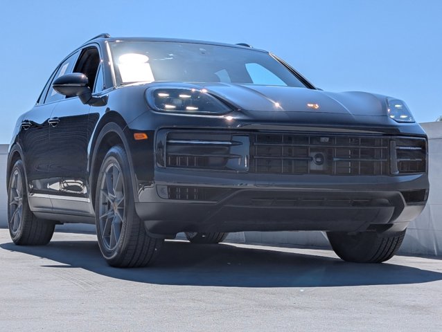 2024 Porsche Cayenne photo 22