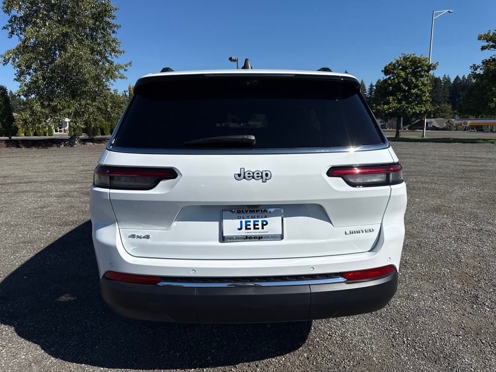 2025 Jeep Grand Cherokee Limited photo 4