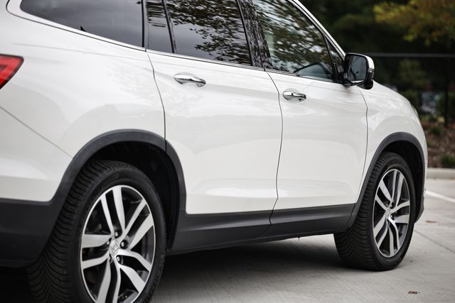 2016 Honda Pilot Touring photo 8