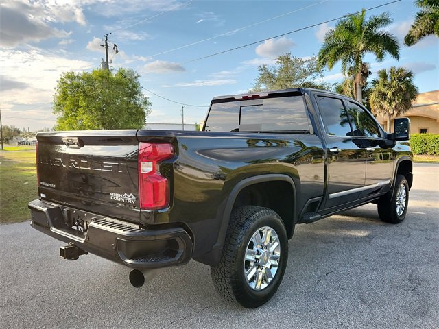 2024 Chevrolet Silverado 2500HD High Country photo 4