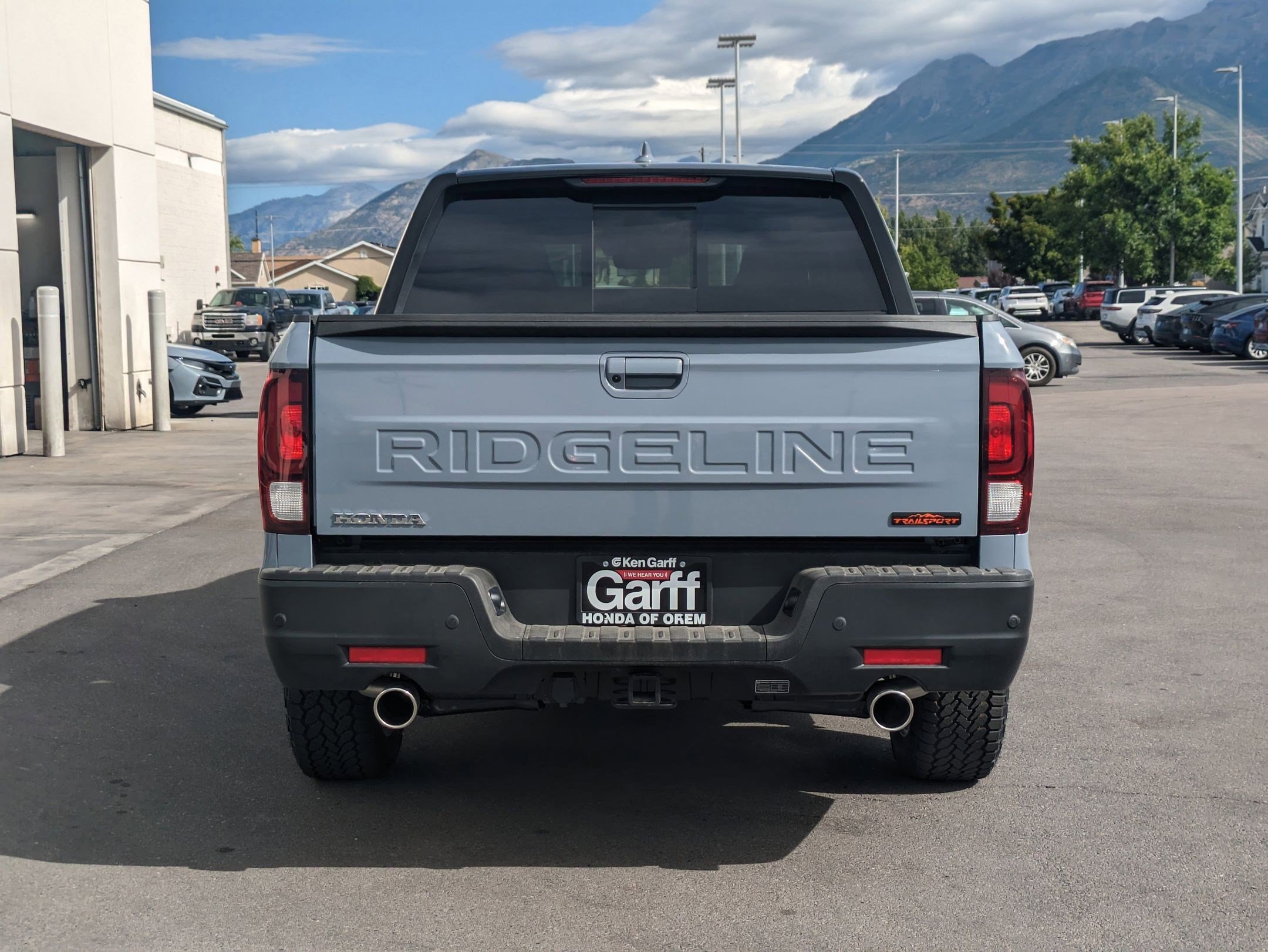 2026 Honda Ridgeline TrailSport photo 2