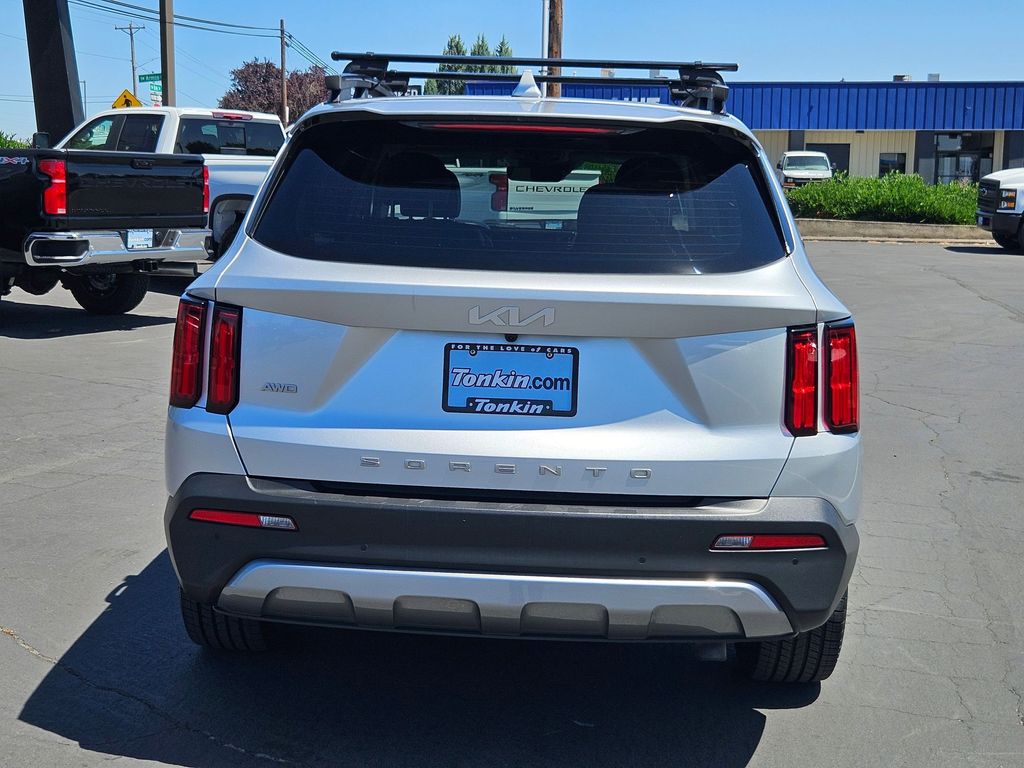 2022 Kia Sorento X-Line SX Prestige photo 3