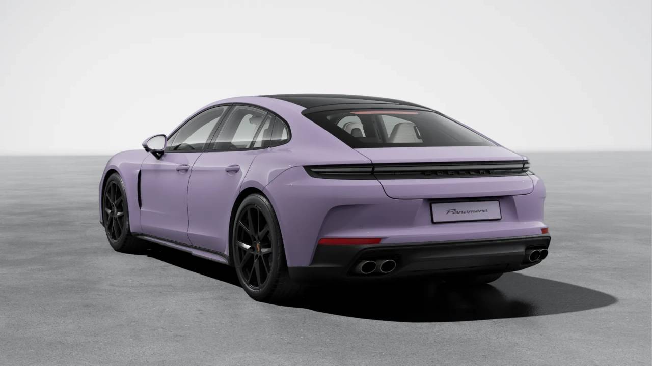 2026 Porsche Panamera 4 photo 3