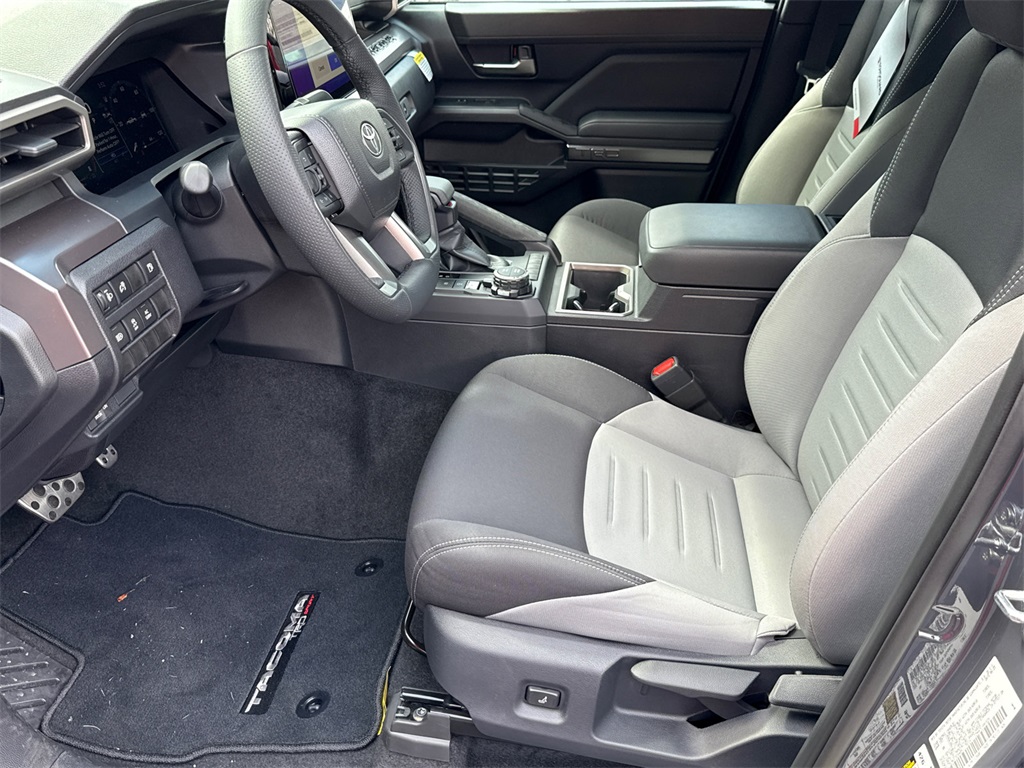 2025 Toyota Tacoma TRD Sport photo 9