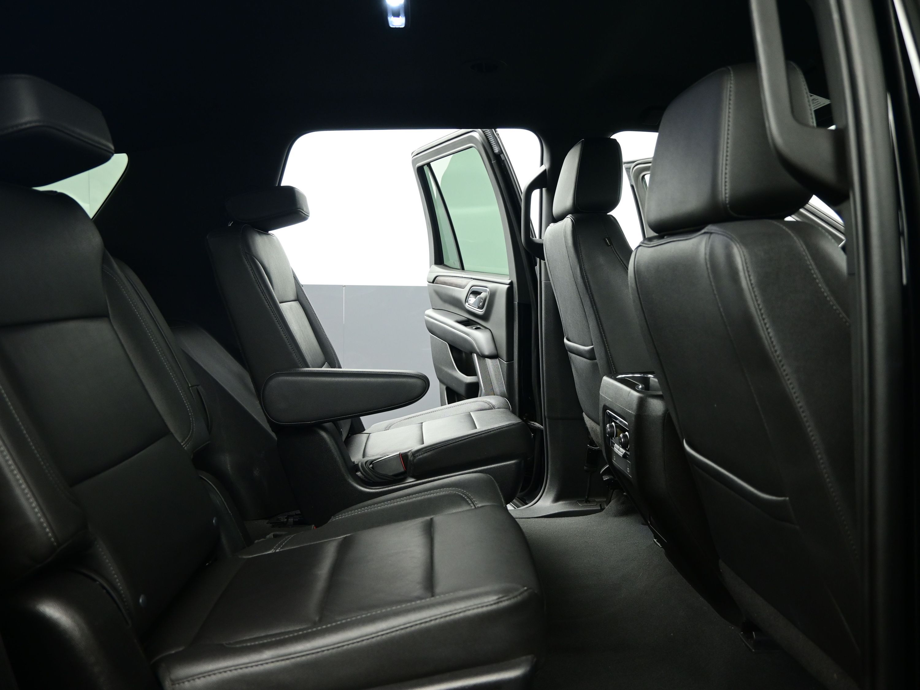2023 Chevrolet Tahoe LT photo 8