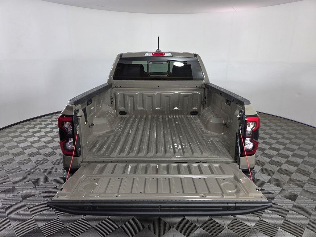 2025 Ford Ranger Lariat photo 3