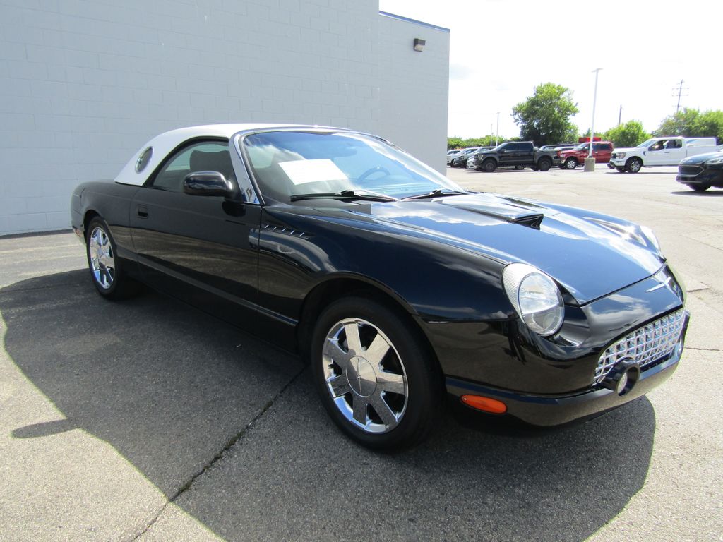 2002 Ford Thunderbird Base photo 16