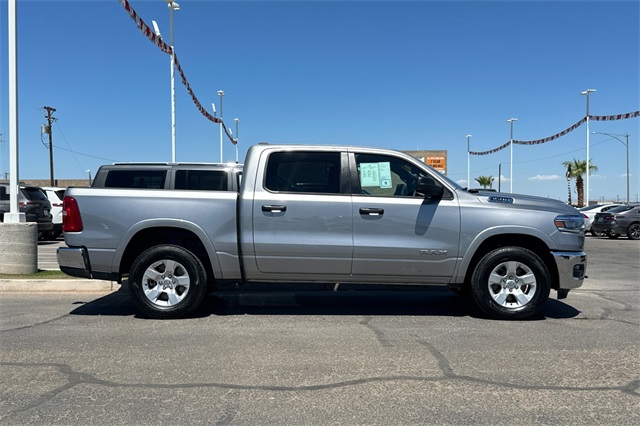 2025 Ram 1500 Big Horn Lone Star photo 2