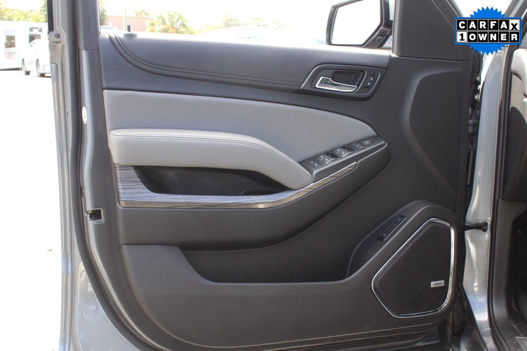 2020 Chevrolet Tahoe LT photo 13